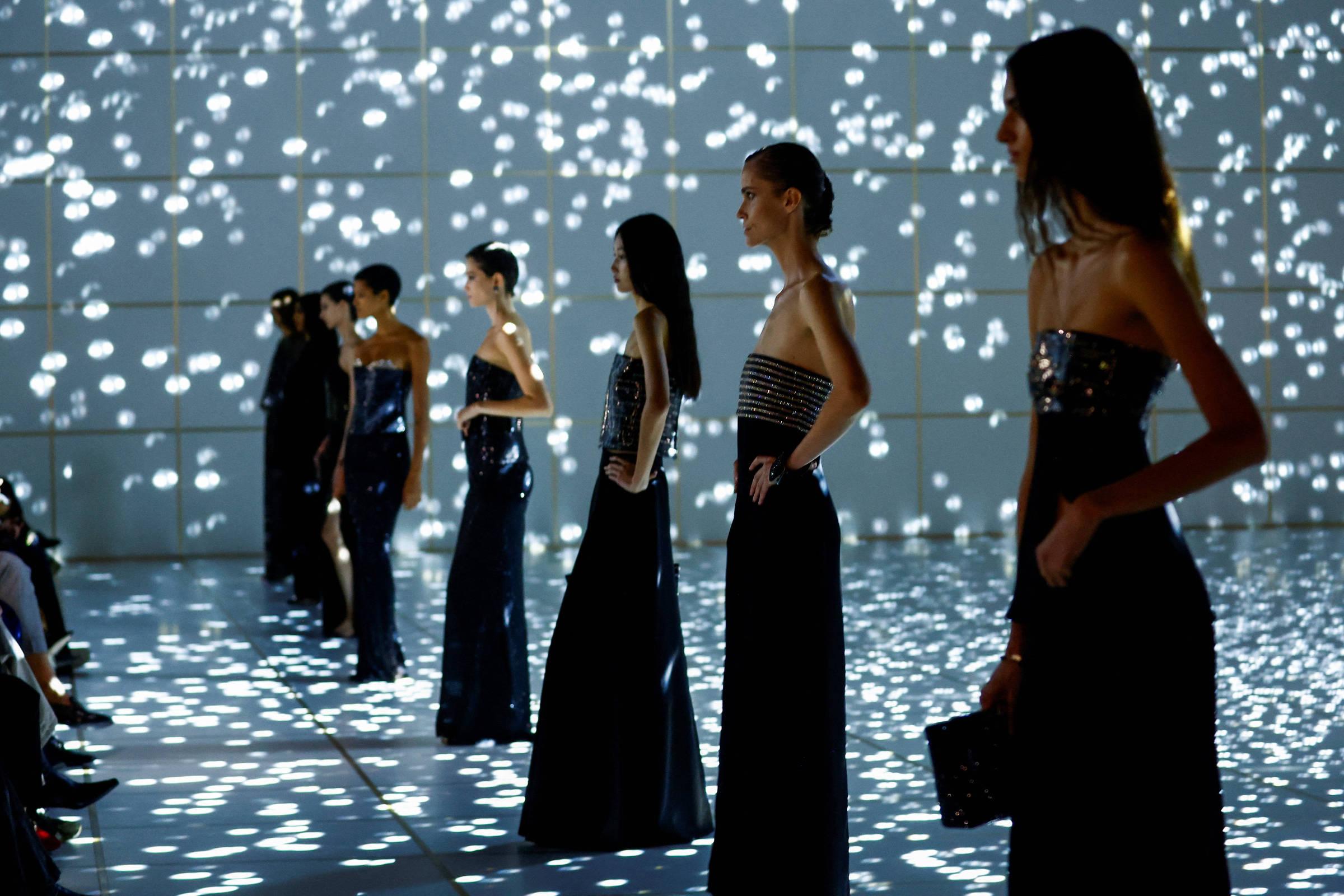 Armani inicia negociações com LVMH e L'Oréal para venda de