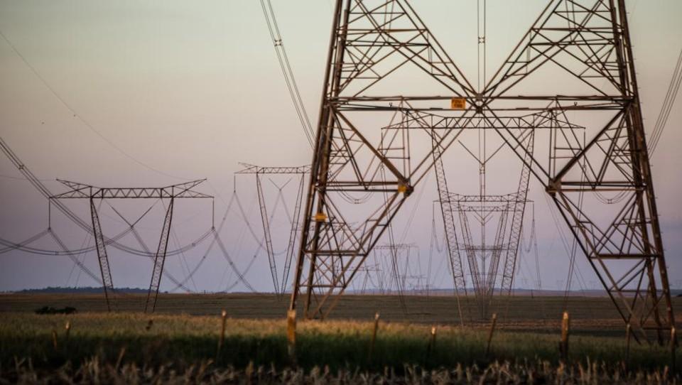 Conta de Luz no Brasil: Um Peso Maior que 77 Países Ameaça Competitividade