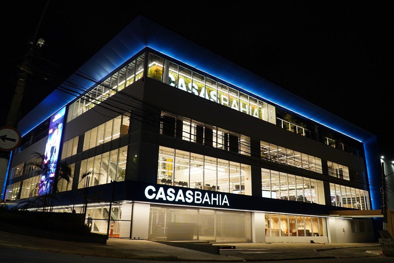 Casas Bahia fecha 298 lojas e mira operação autofinanciável após recuperação judicial