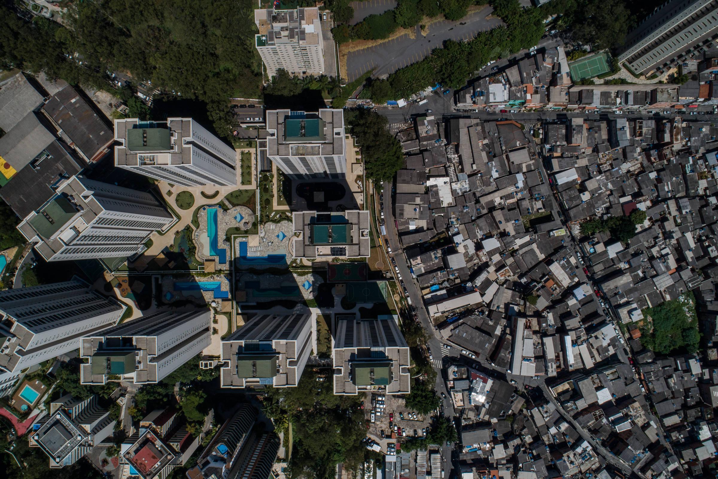 Desigualdade no Brasil: Como as Elites Podem Contribuir para um Futuro Melhor