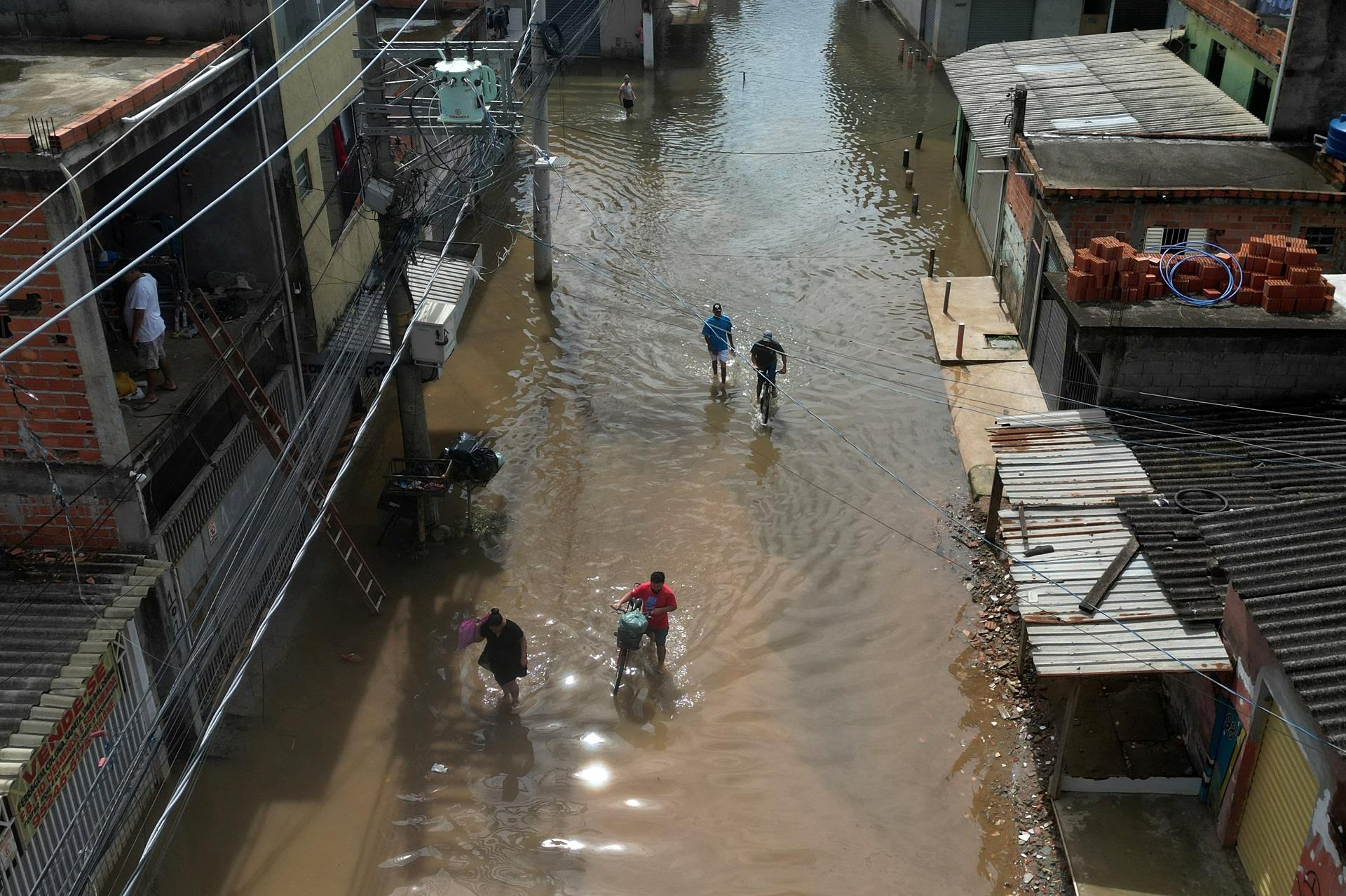 Seguros e Crise Climática: Proteção do PIB Brasileiro em Debate