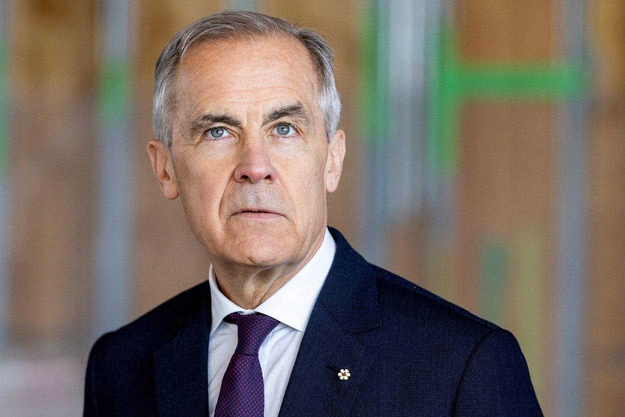 Canadá impõe tarifas retaliatórias contra os EUA em resposta a Trump