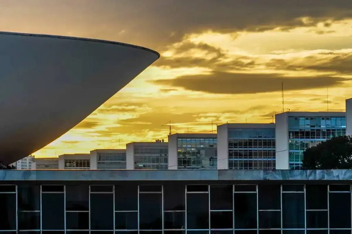 Banco Central avalia incertezas sobre cortes da Selic e inflação